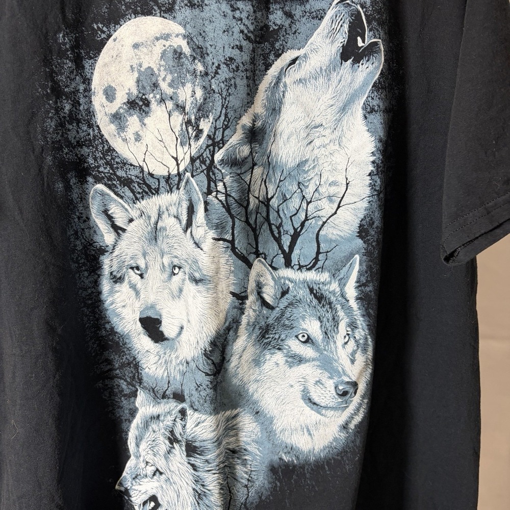 Wolf Moon T Shirt XL Navy Fruit of the Loom Wolves Graphic Tee Nature Outdoors - Picture 3 of 6
